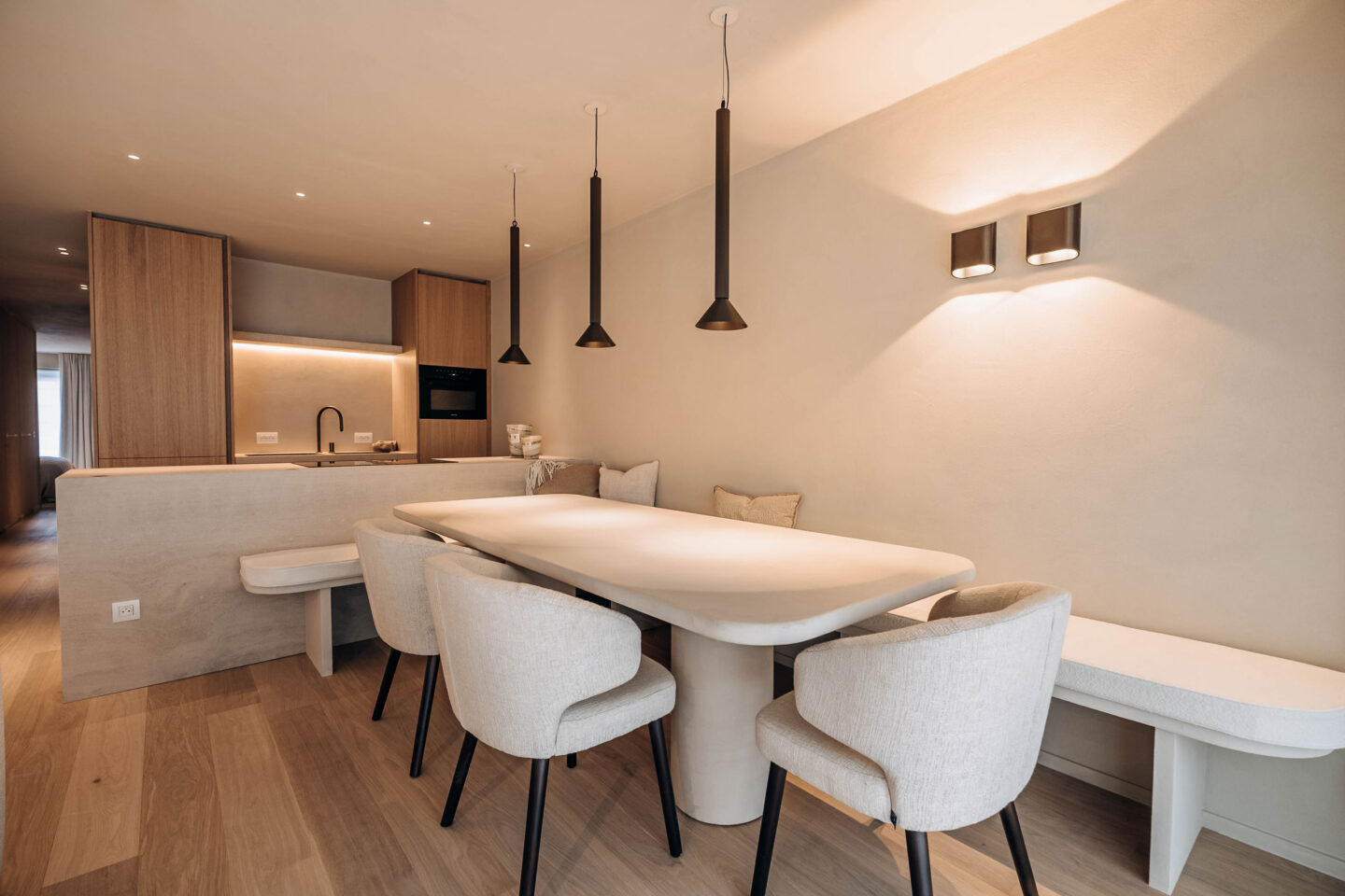 UniqueFurnitures-Realisaties-KnokkeHeist-Katania-2